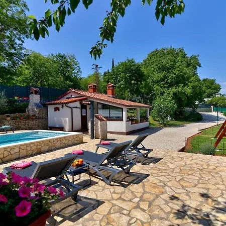 Piccola Casa - A Little Paradise Kršan