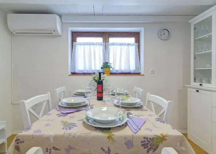 Piccola Casa - A Little Paradise Kršan