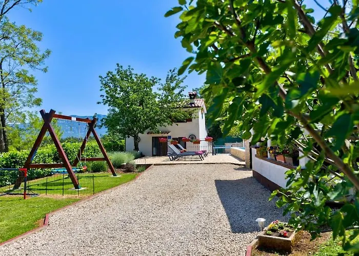 Piccola Casa - A Little Paradise Vakantiehuis Kršan